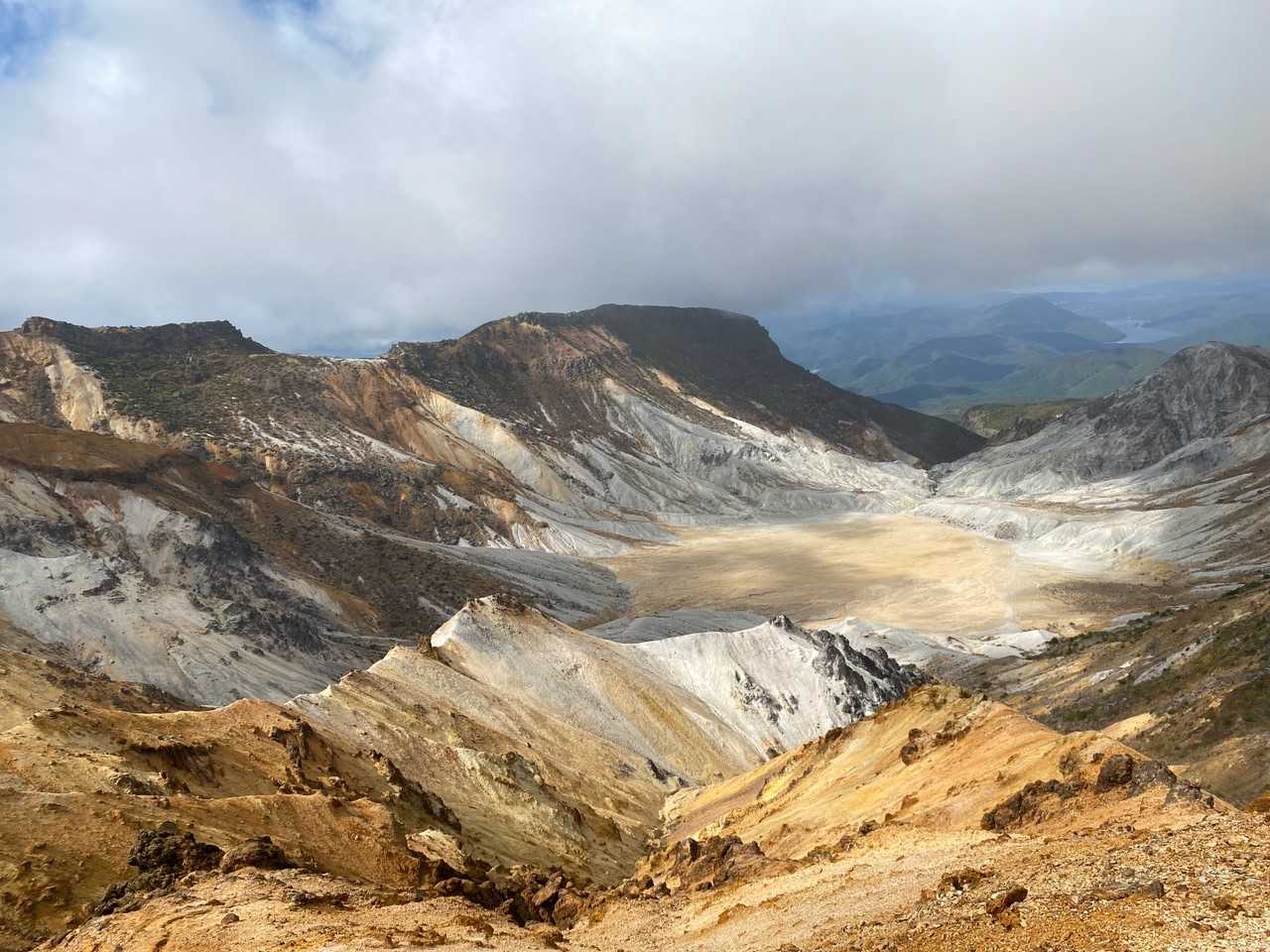 あだたら山 奥岳の湯-奥岳登山口-薬師岳-安達太良山-矢筈 周回コースの写真