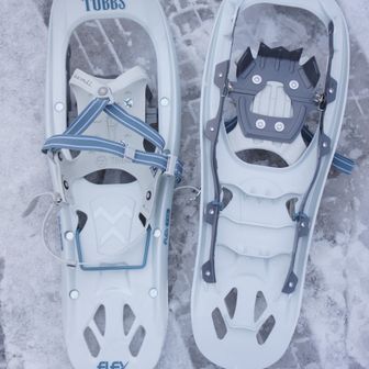 スノーシュー TUBSS（タブス） FLEX TRK(女性用22インチ)レビュー