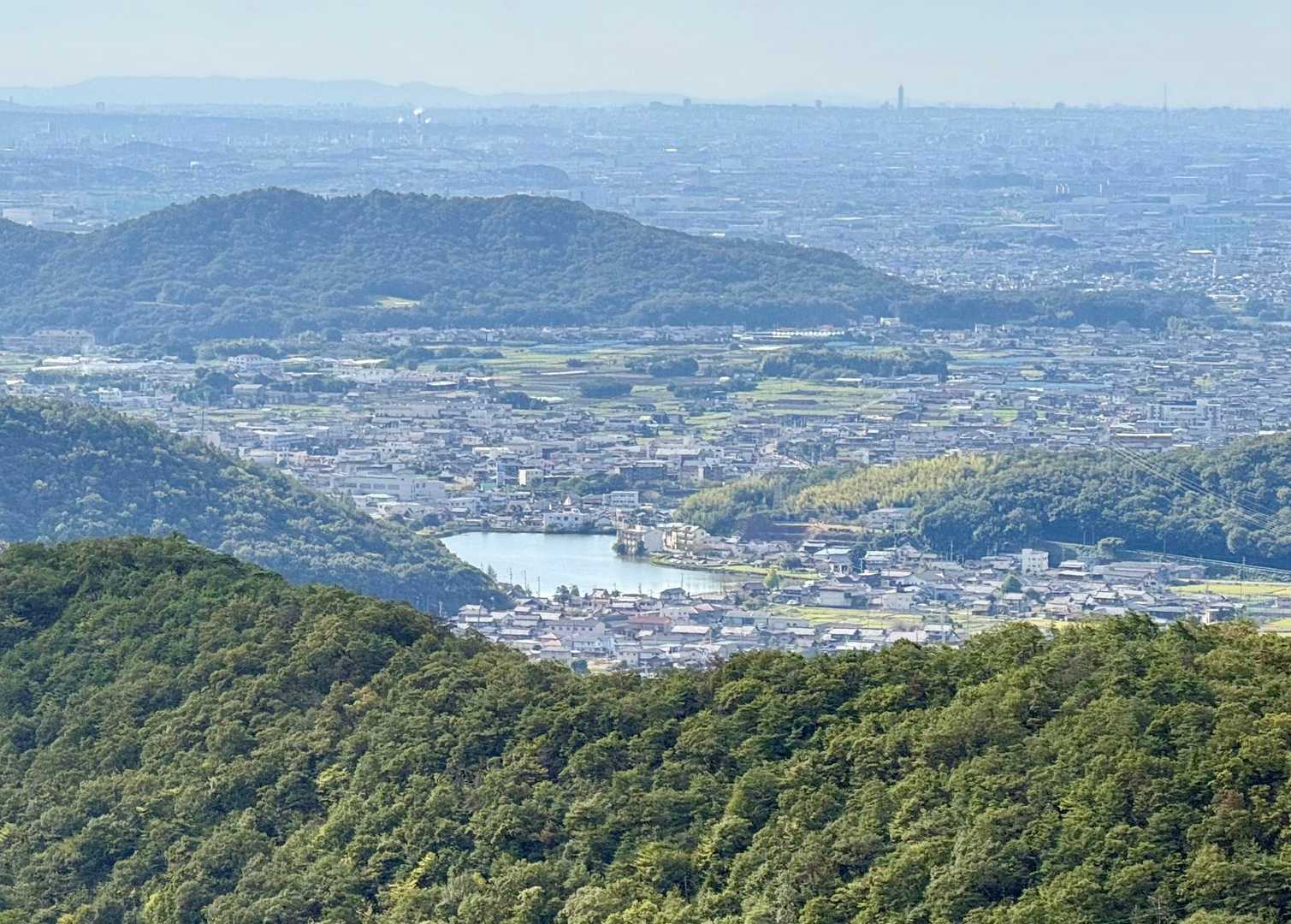 眼下には各務原市の街並みが👀
遠くは名古屋市方面の街並みが🏙️