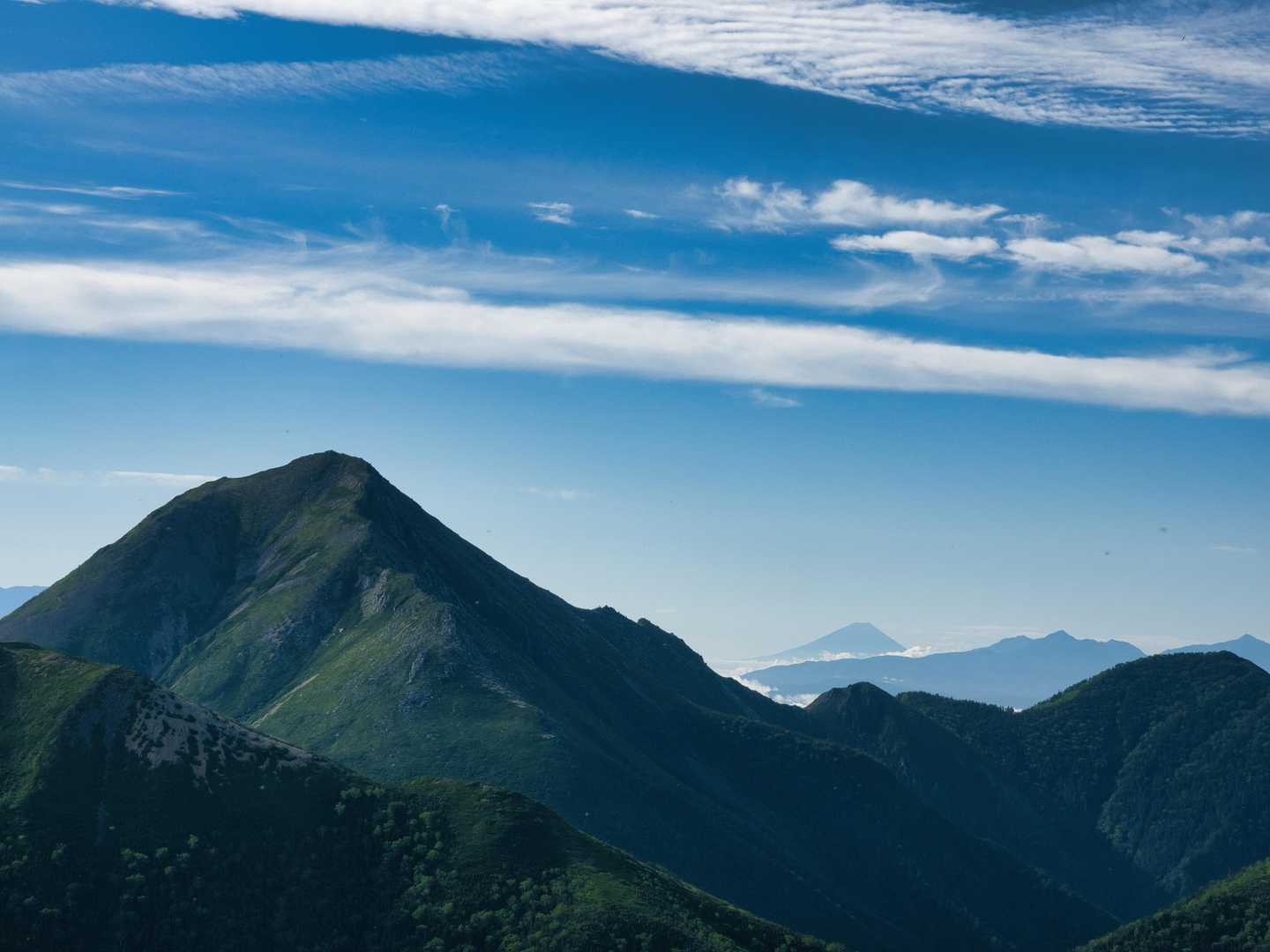 常念岳と富士山