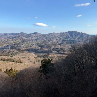 鹿狼山の頭モヒカンヘアーは目立つ