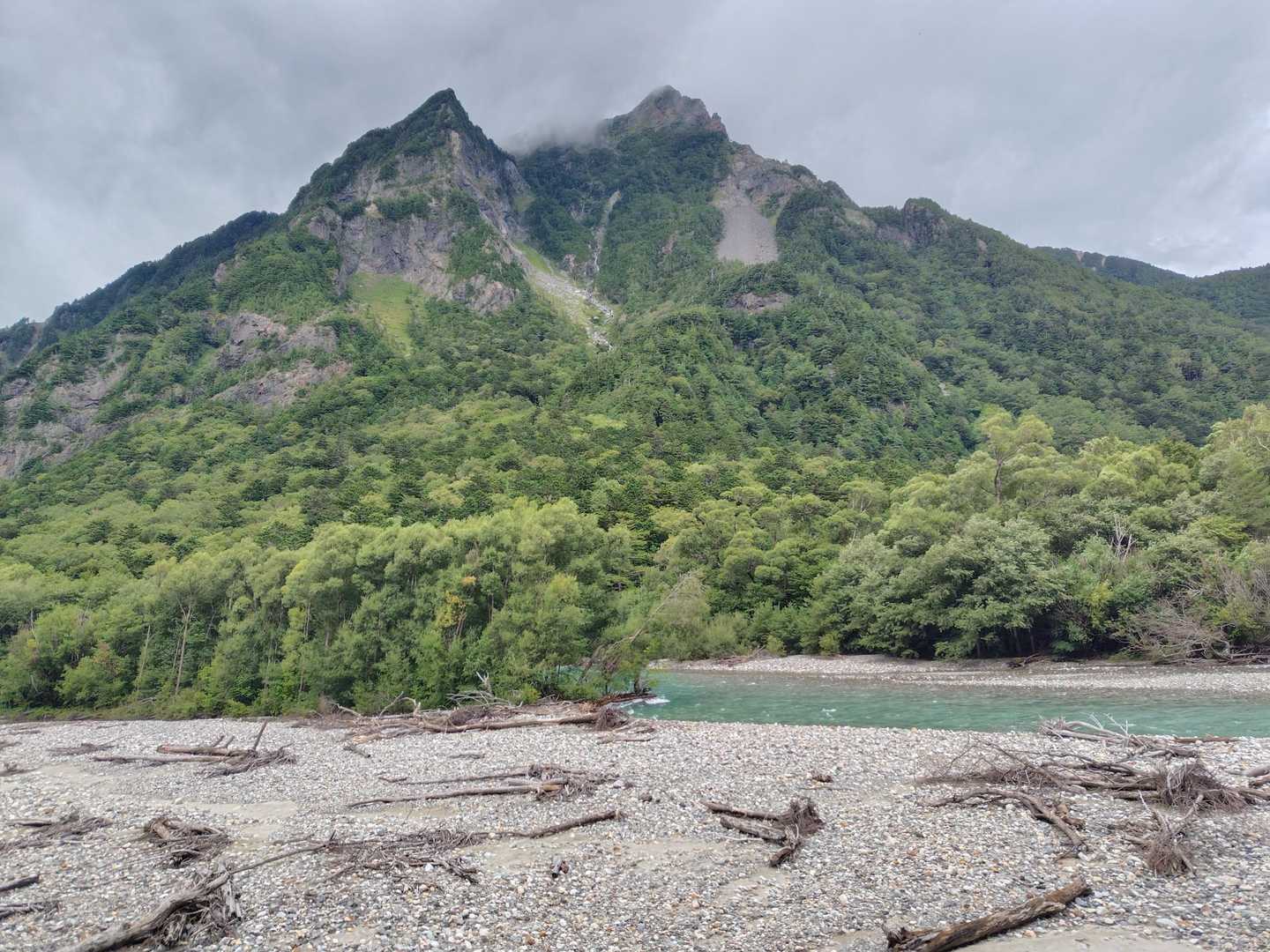 明神岳