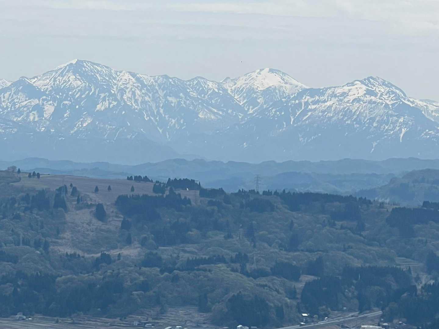 コ🏔️ナ🏔️ハ🏔️
