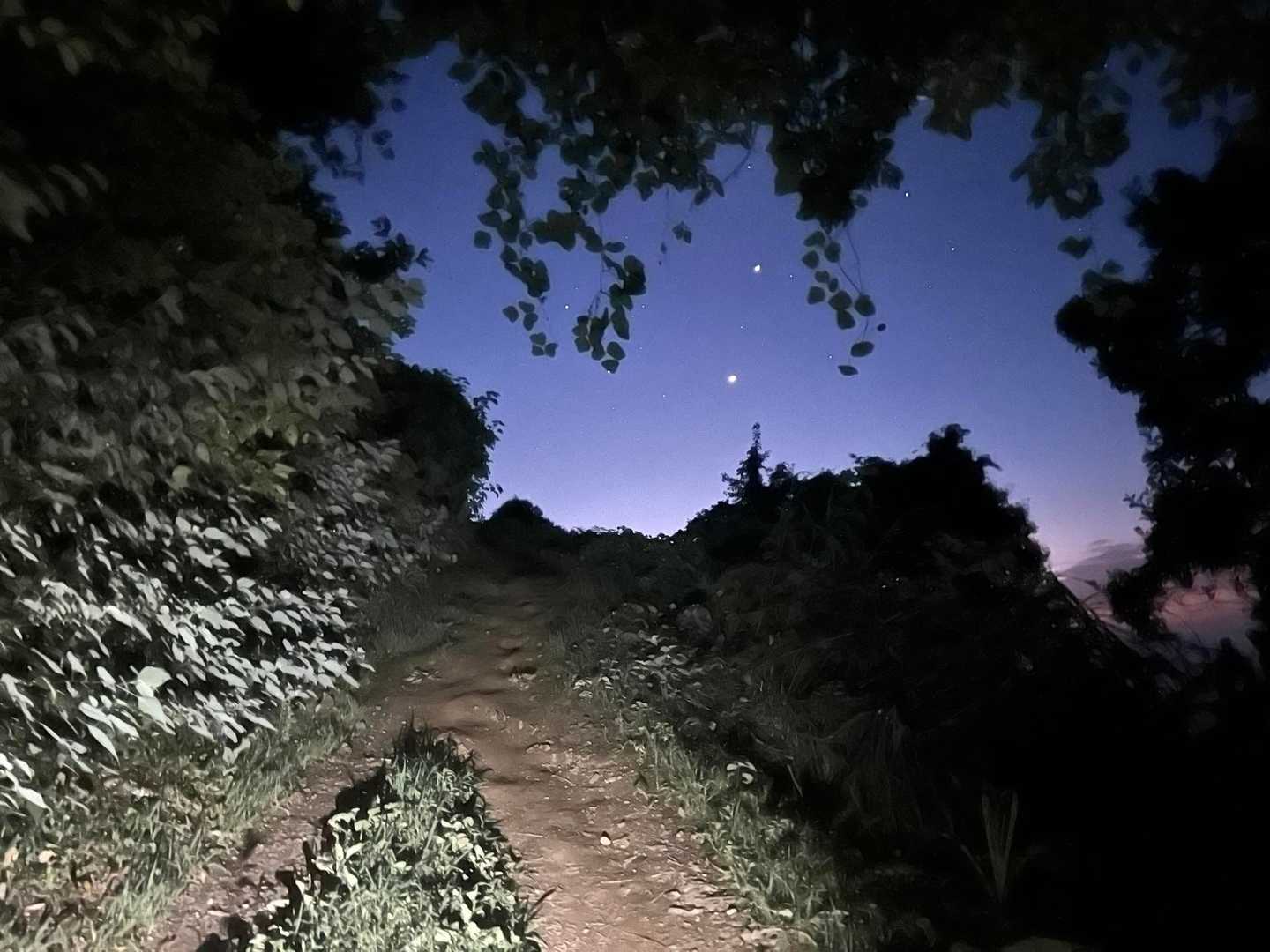 山頂屁

いつものここもＥ感じ☺️

