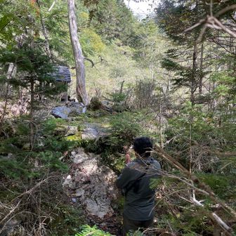 と、
41人の嵐聖地巡礼
まずは両俣の山の神へ参拝🙏