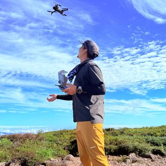 師匠のドローン‼️🚁ステキな動画お待ちしております😍✨️

↓↓↓師匠のチャンネル

https://youtube.com/shorts/uFSZzhLhG8c?si=TrfKjT3d1Yiawo4t

