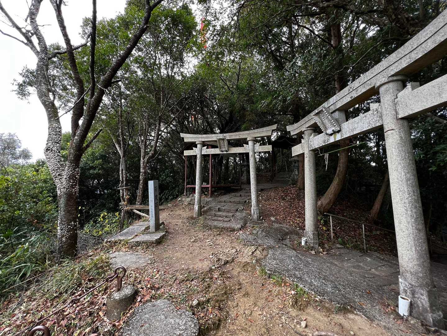 烏帽子山に到着