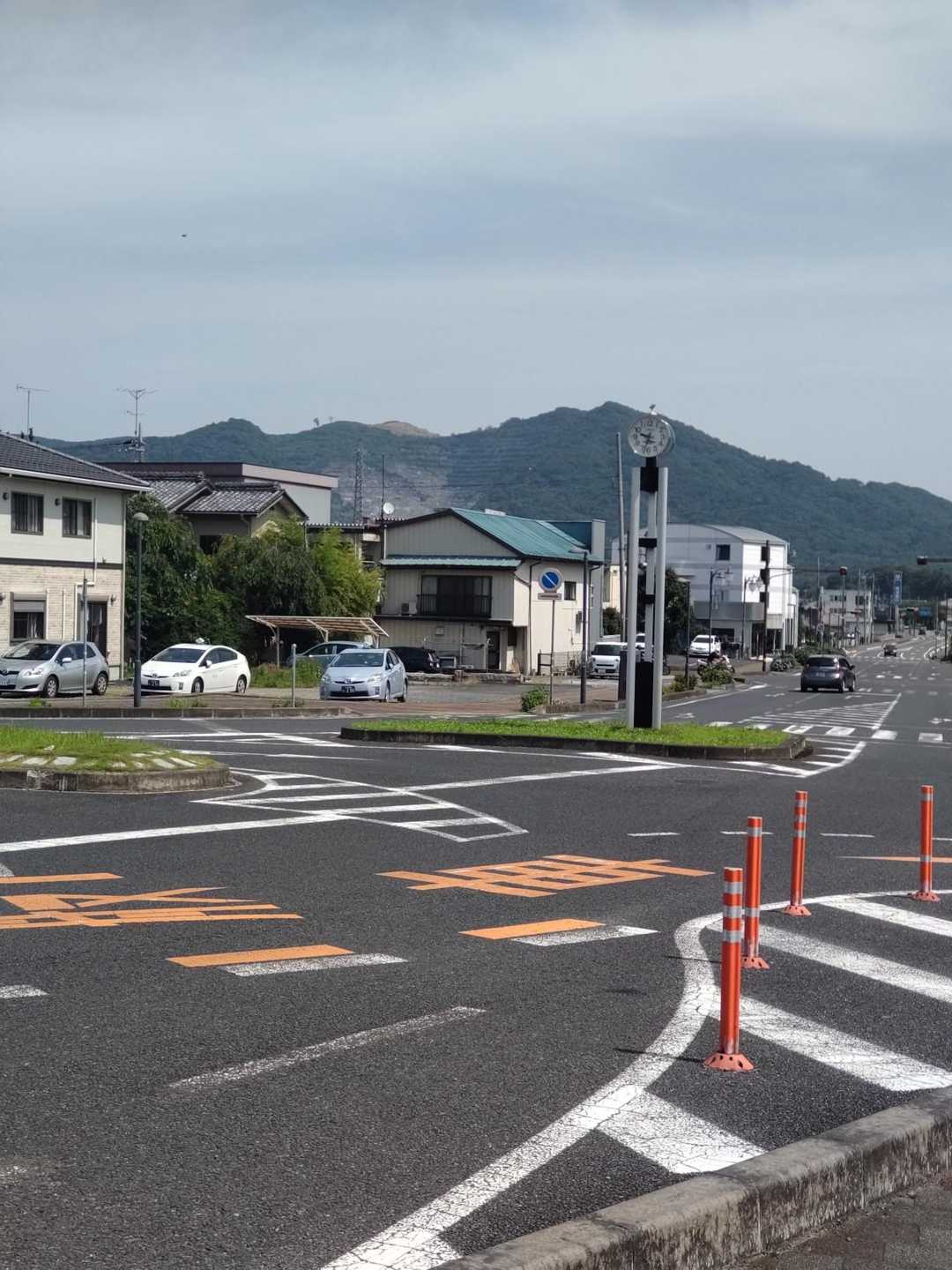 駅前から富谷山⛏️が見えた。懐かしい。(倍率200%撮影)