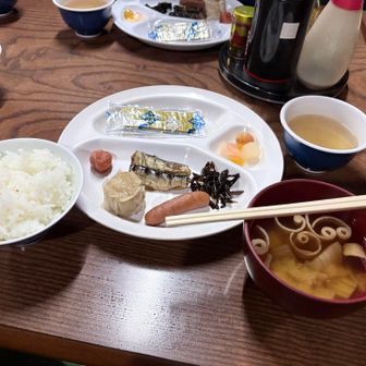 朝からもりもり食べる