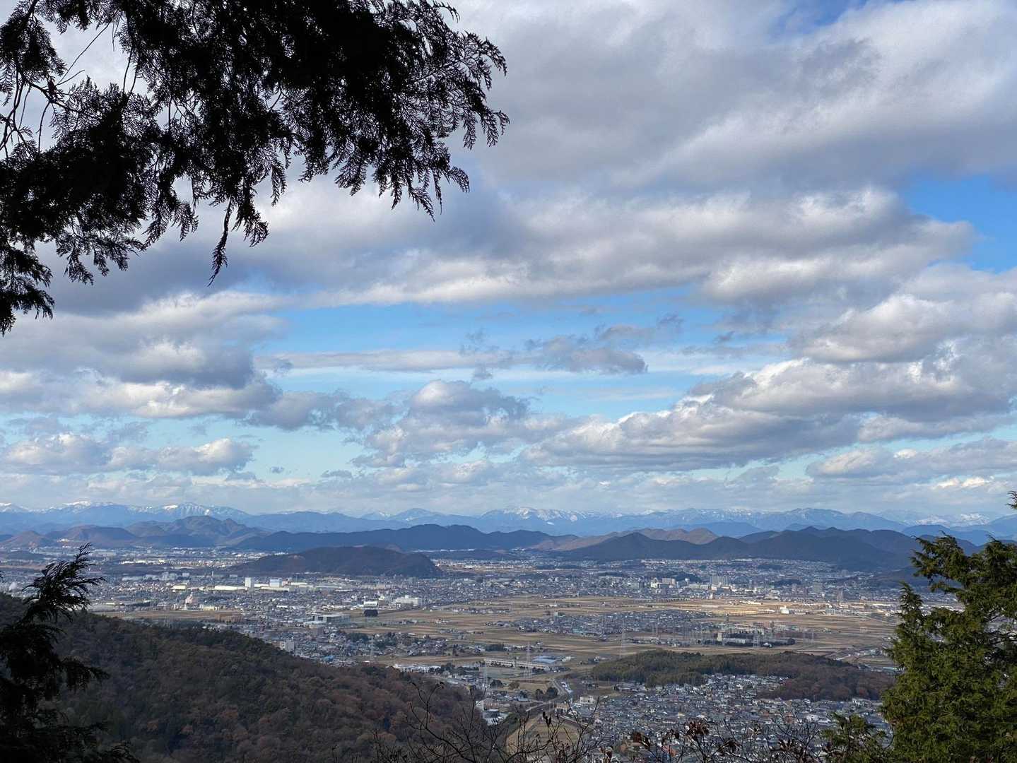 奥に見えるの…⁇🧐
ピークファインダーでもよくわからず😅