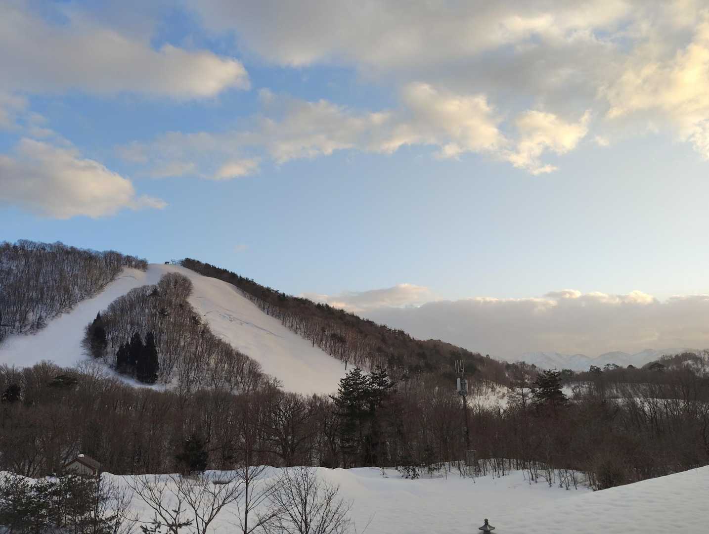 医王山スキー場は16:30クローズ