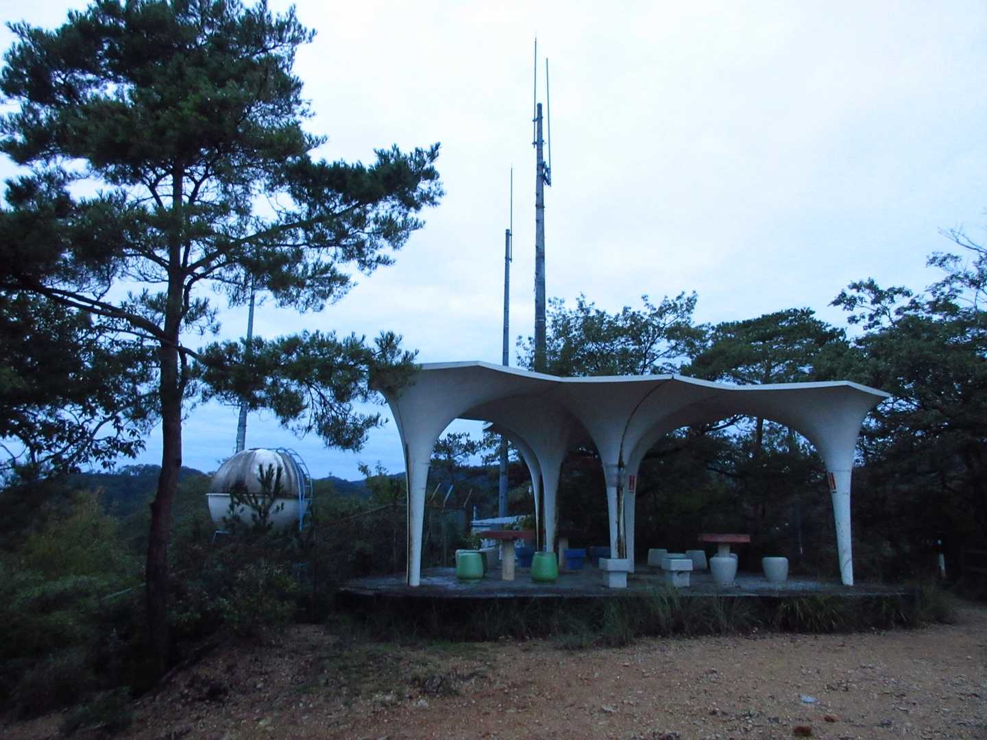 鏡岩展望台(標高160m)