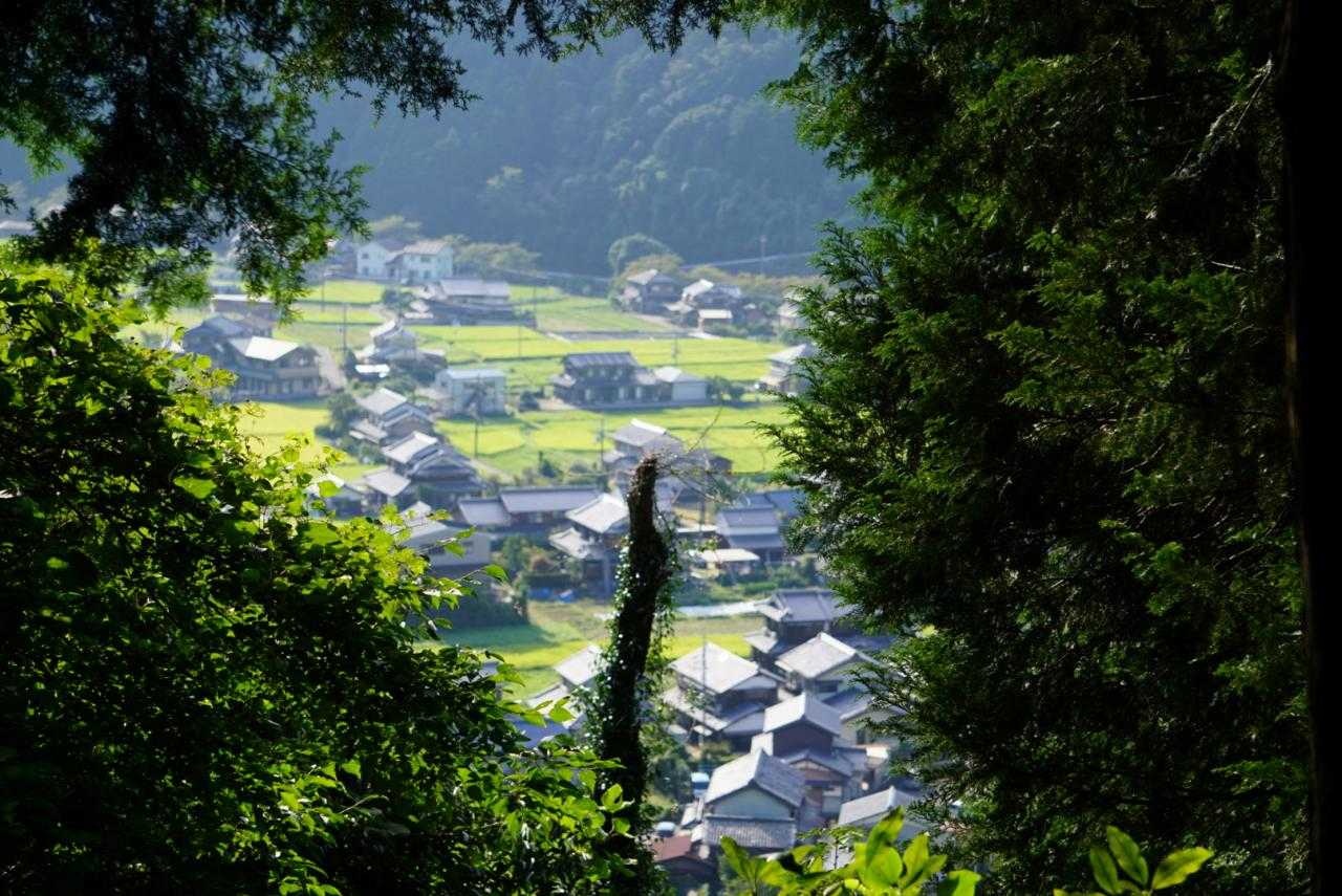 帰りは川沿いを走って安心な道でした。川がキラキラしててきれい。
高い所から夕陽みたいなぁー思いながらのドライブでした。