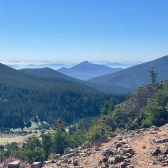 こちらは蔵王山、威圧感有り