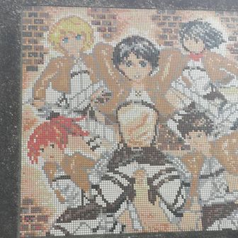 ダムの壁に進撃の巨人