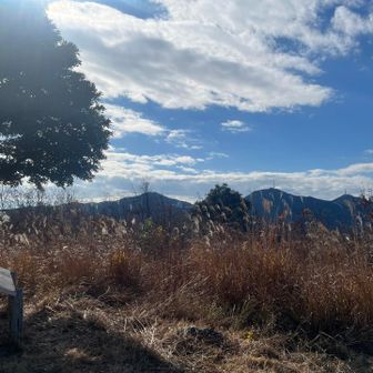 奥にこれから行く山々