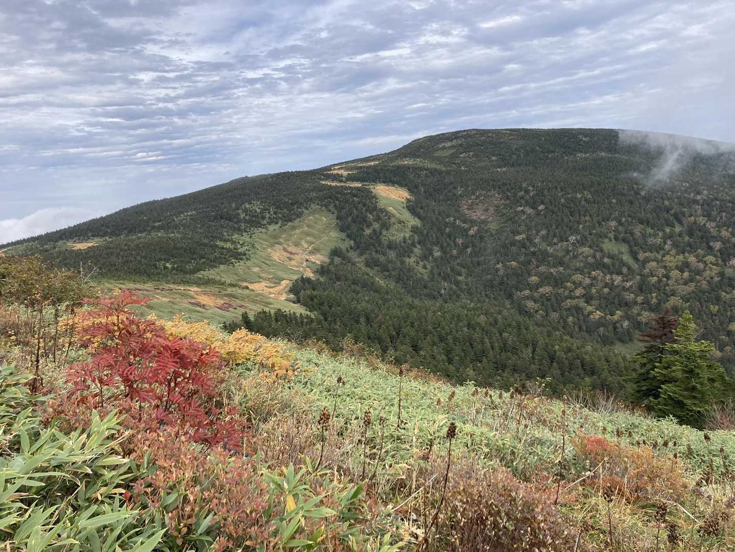 ロープウェイ終点から西大巓-西吾妻山の写真