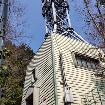 国交省向谷無線中継所
どこからでも見えるランドマーク