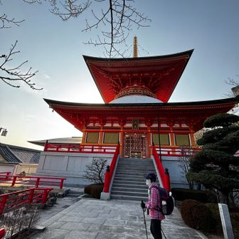 大願塔、綺麗な朱色の多宝塔です🙏