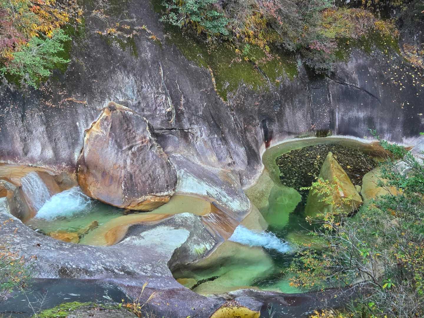 🔎透き通った水