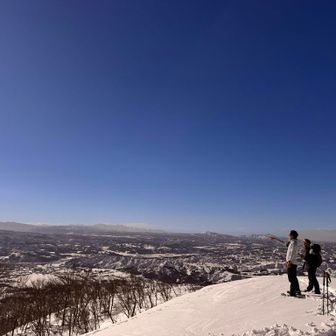 下権現堂山に到着❢
なんて、見晴らしの良い山なんだ