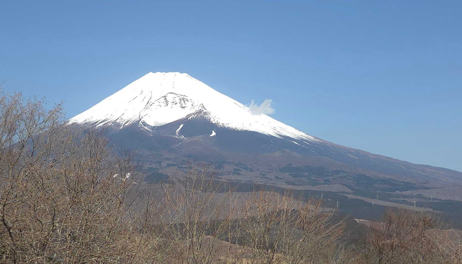 黒岳頂上からの富士山😊