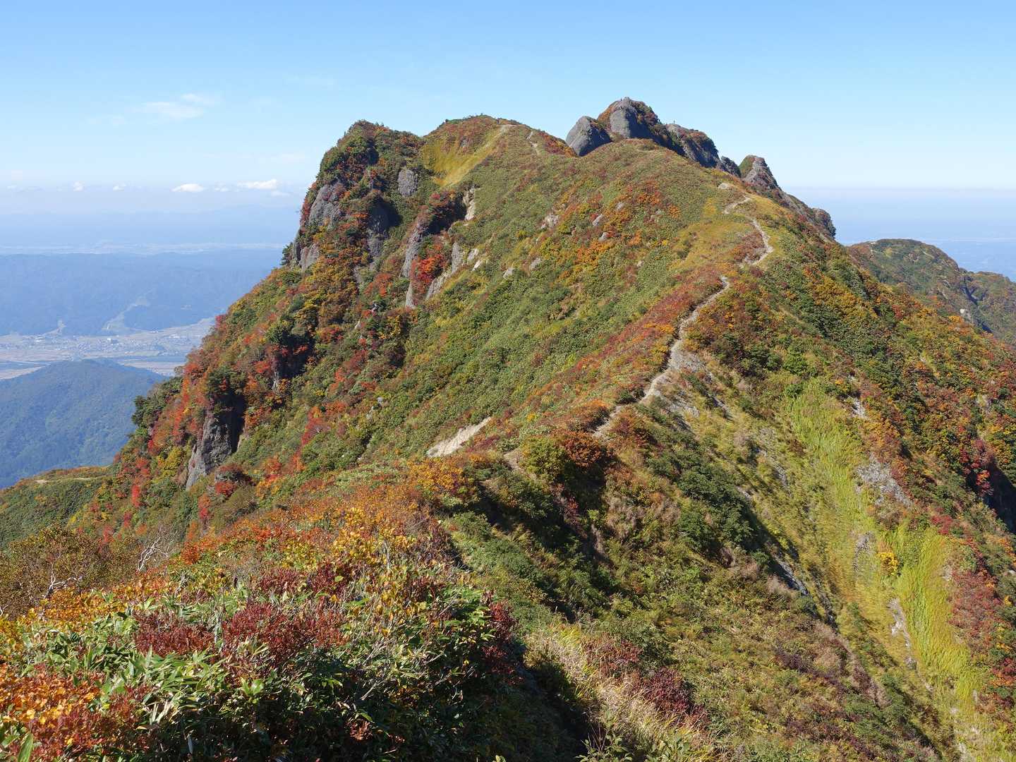 帰りの方が、山肌に太陽が当たって紅葉がキレイに見える