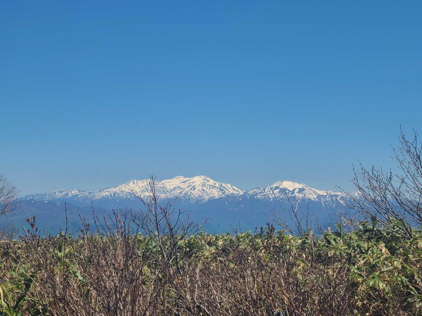 荒島岳勝原登山口-深谷ノ頭-シャクナゲ平-荒島岳-小荒島岳 往復コースの写真
