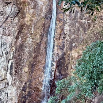 観音滝に下山最後のご挨拶。
最後まで、見ていただきありがとうございます。