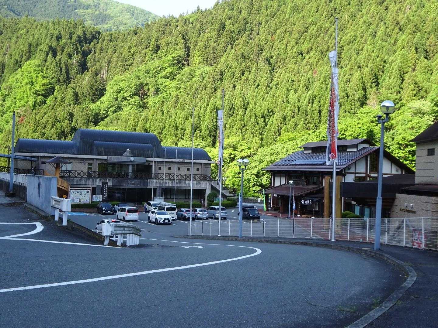 道の駅大滝温泉から出発です。