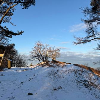 残念ながら山頂には霧氷がチョロっとだけ😅