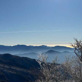 山の稜線もクッキリクリア🆑