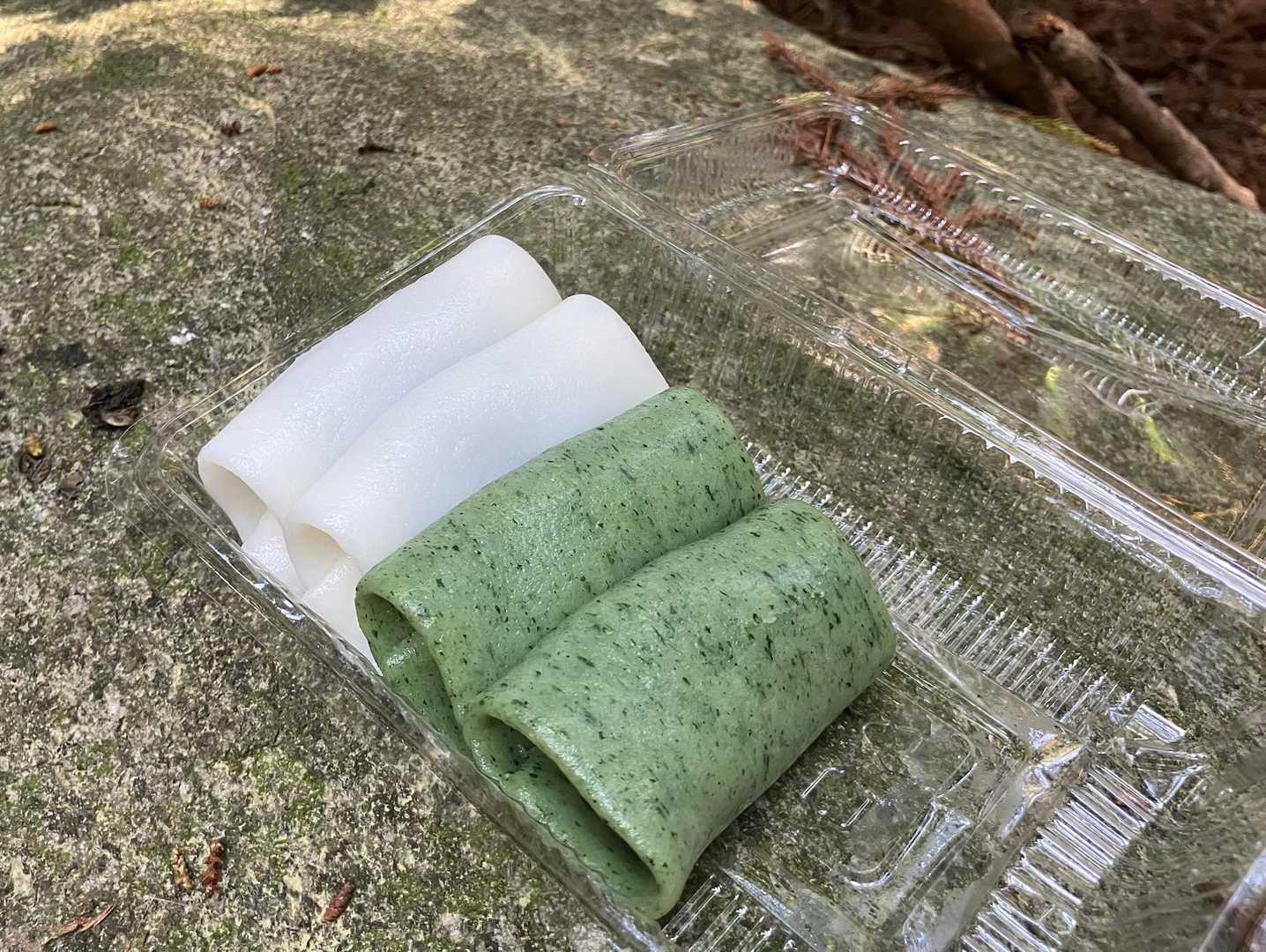 半分くらい登って小休憩

途中で買ってきた浜崎銘菓「けえらん」
豊臣秀吉に献上された戦勝祈願の和菓子

