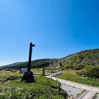 地蔵尊到着😮‍💨💦
からのスルーした地蔵岳へ🚶‍➡️