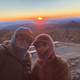 2人の初日の出になりました🌅
本日の天気は良さそ〜🙌