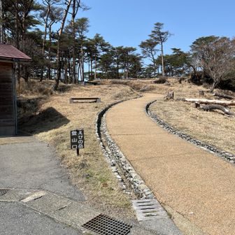 綺麗な道が続きます。