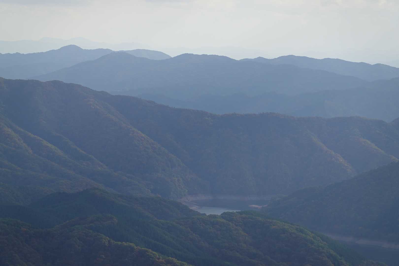 広島県側、高野の神之瀬湖ズーム！