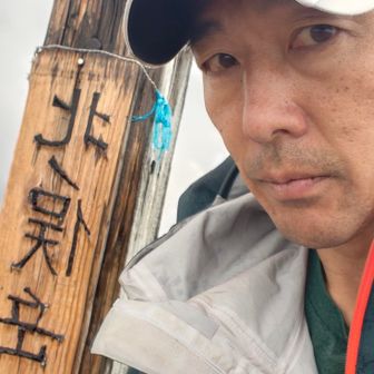 昨日に続き雨模様。疲れも相まって表情が…笑
