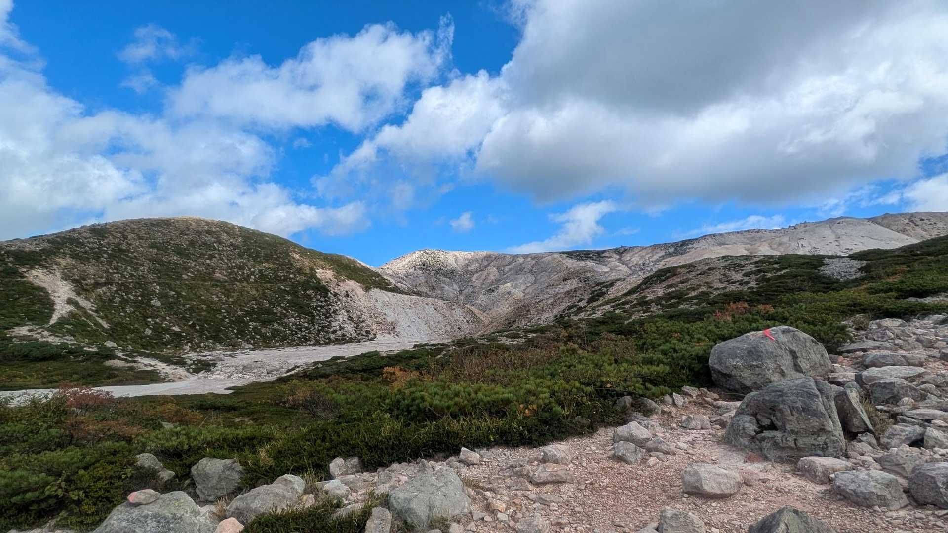 山頂へ…