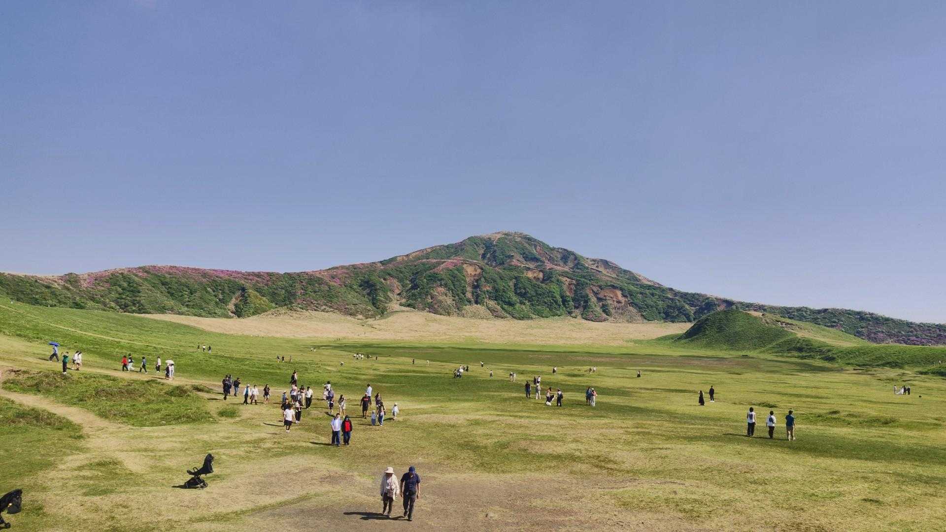 観光の方まだまだ多い🧑‍🤝‍🧑👭👬👫