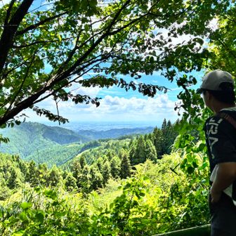 日陰乗鞍⛰️にも登る予定でしたが、

途中まで登って「やっぱり登らなくていっか笑」ってなるのも、今日はありです。

なめこ汁飲みにまた来てもいいなと、
お気に入りの様です笑