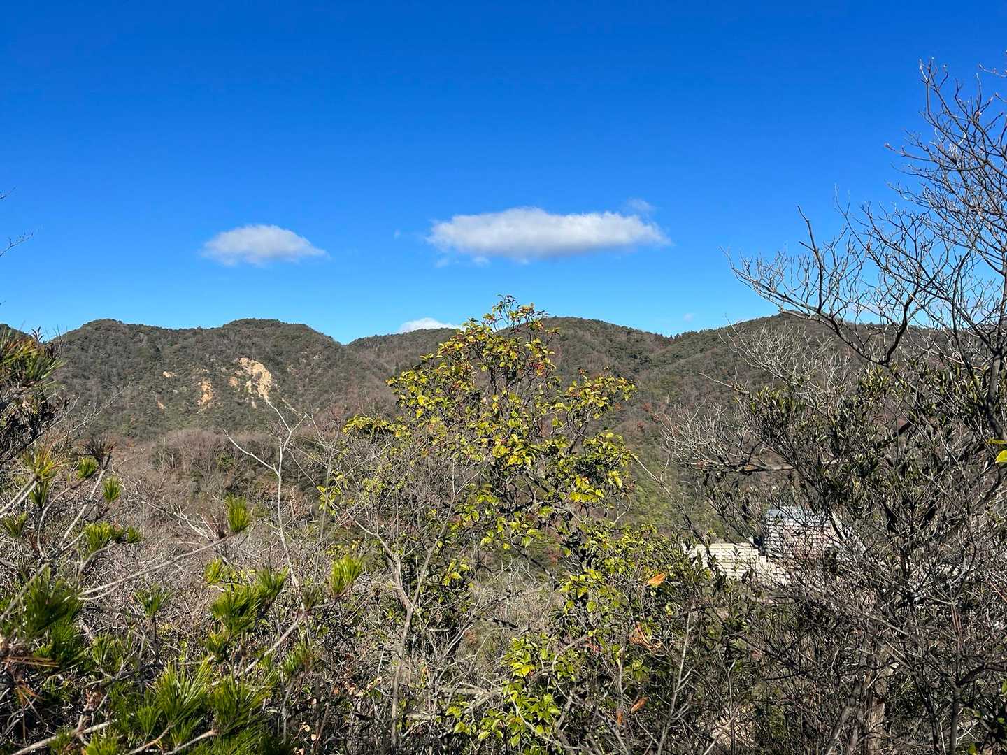 先週歩いた山々