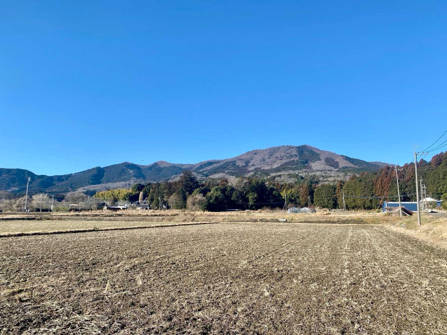 田園越しの笠間アルプスが綺麗😍