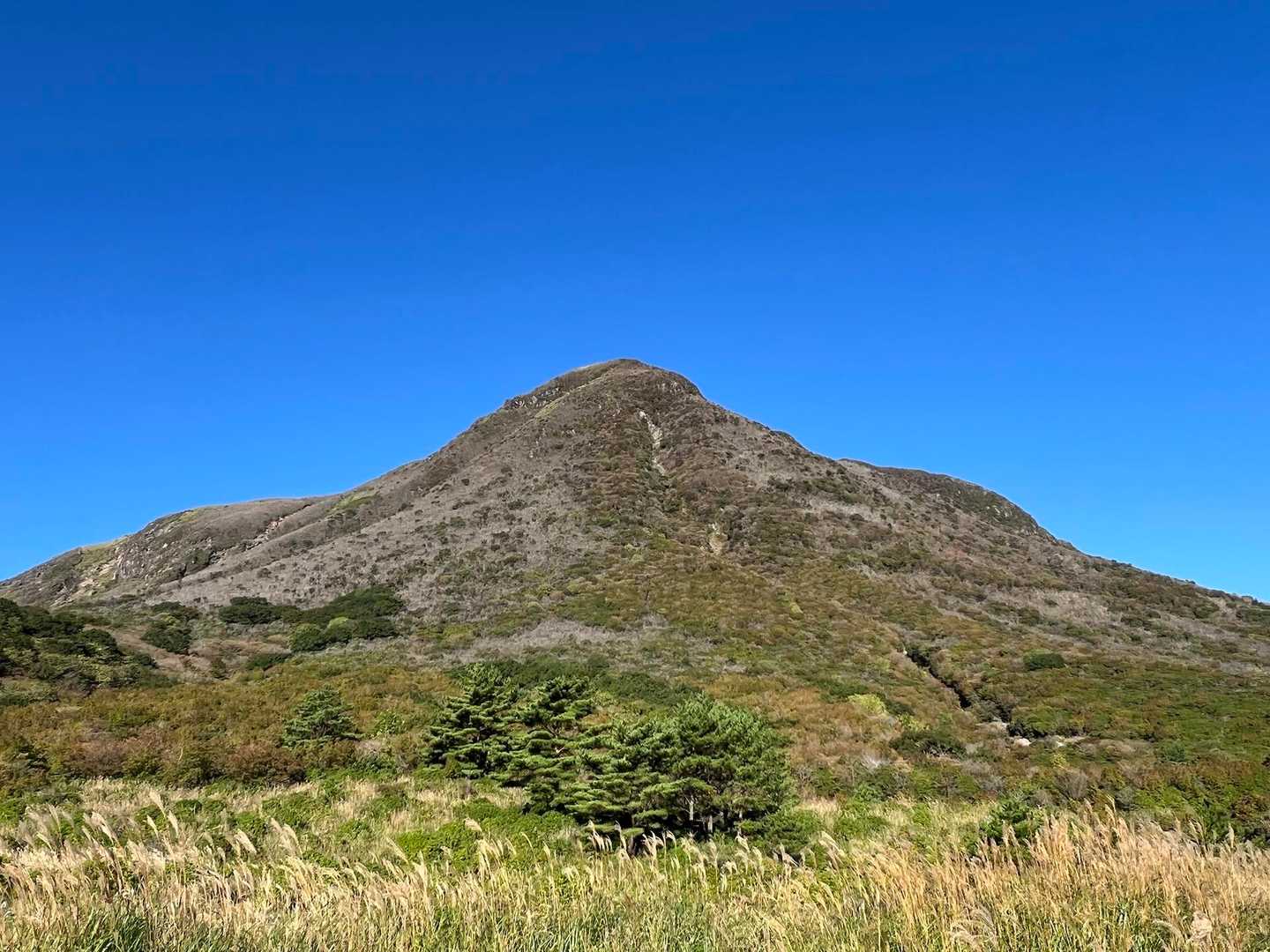 九重ブルーに三俣山