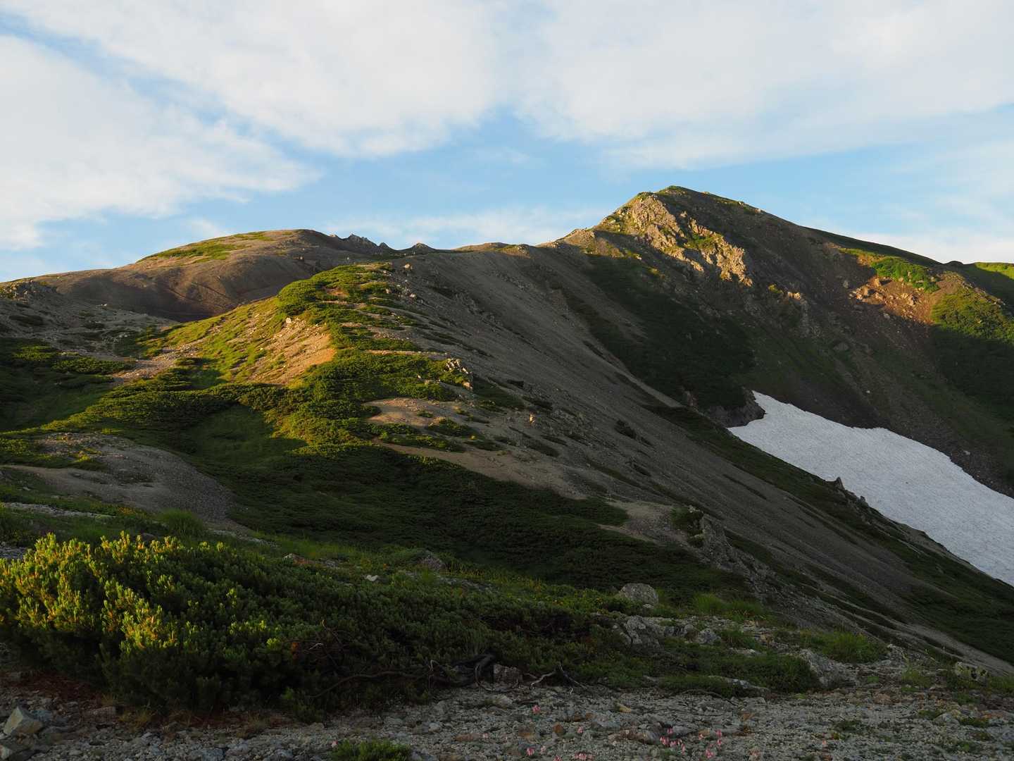 蓮華温泉バス停-蓮華温泉登山口-船越の頭-小蓮華山-白馬岳 周回コースの写真