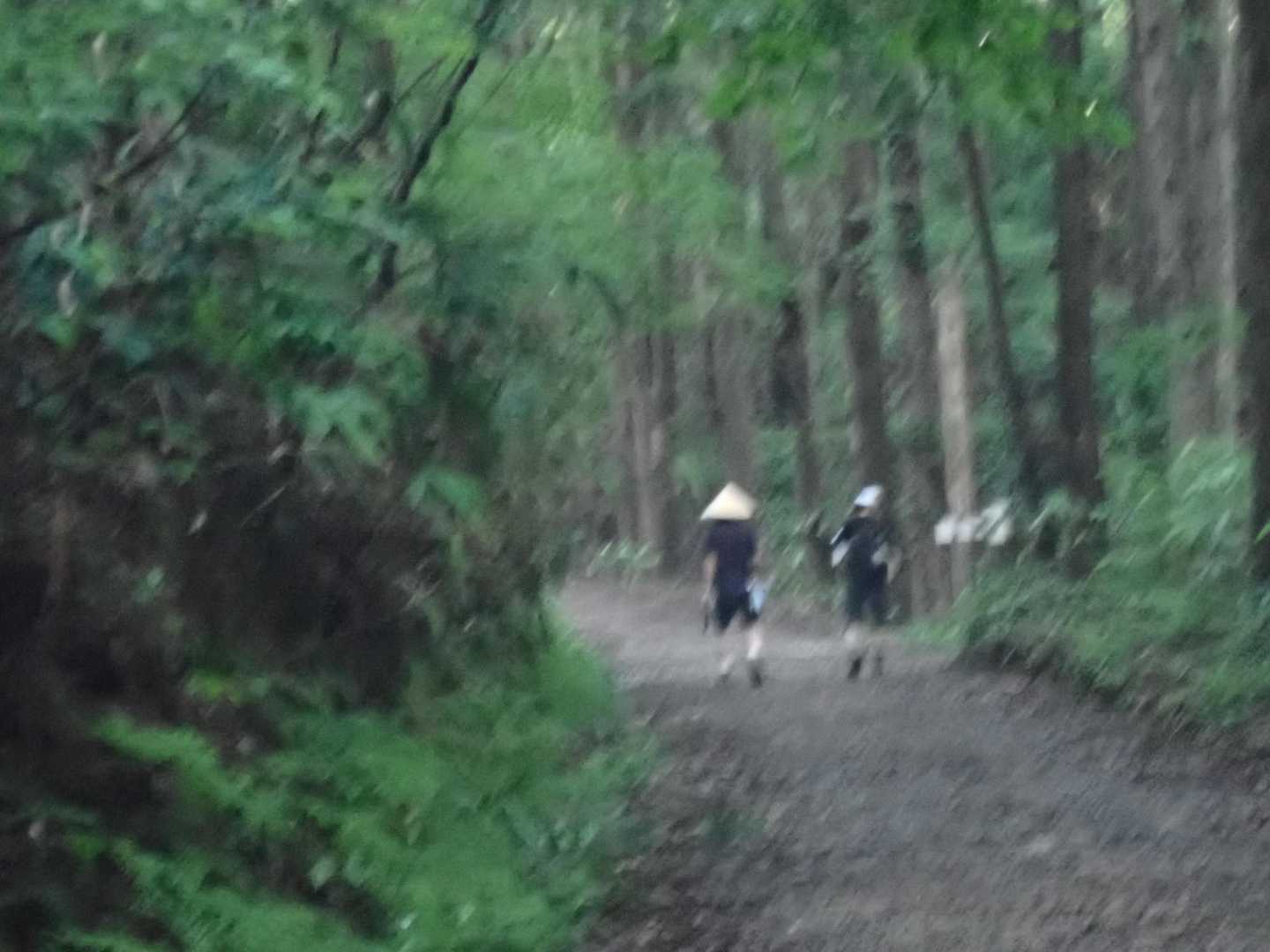 日除け帽子は一番涼しいんだ。
お疲れさまでした。