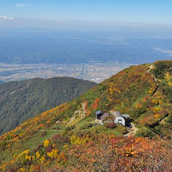 千本桧小屋が見えます