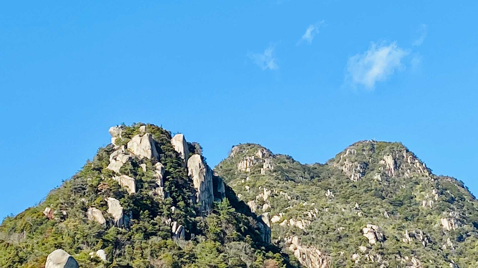 下山！！！
あそこから降りてきたんだなぁ〜