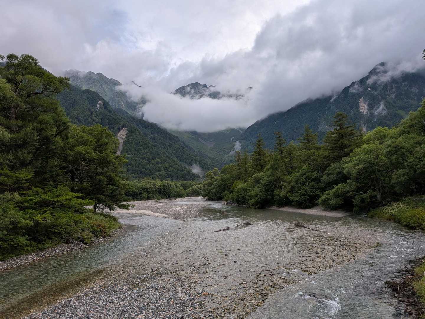 焼岳も雲で見えず
