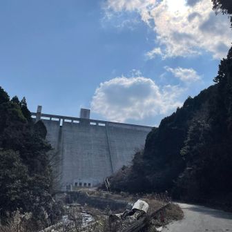  あーラスボスが見えてきた！
そびえたつダム✨圧巻✨